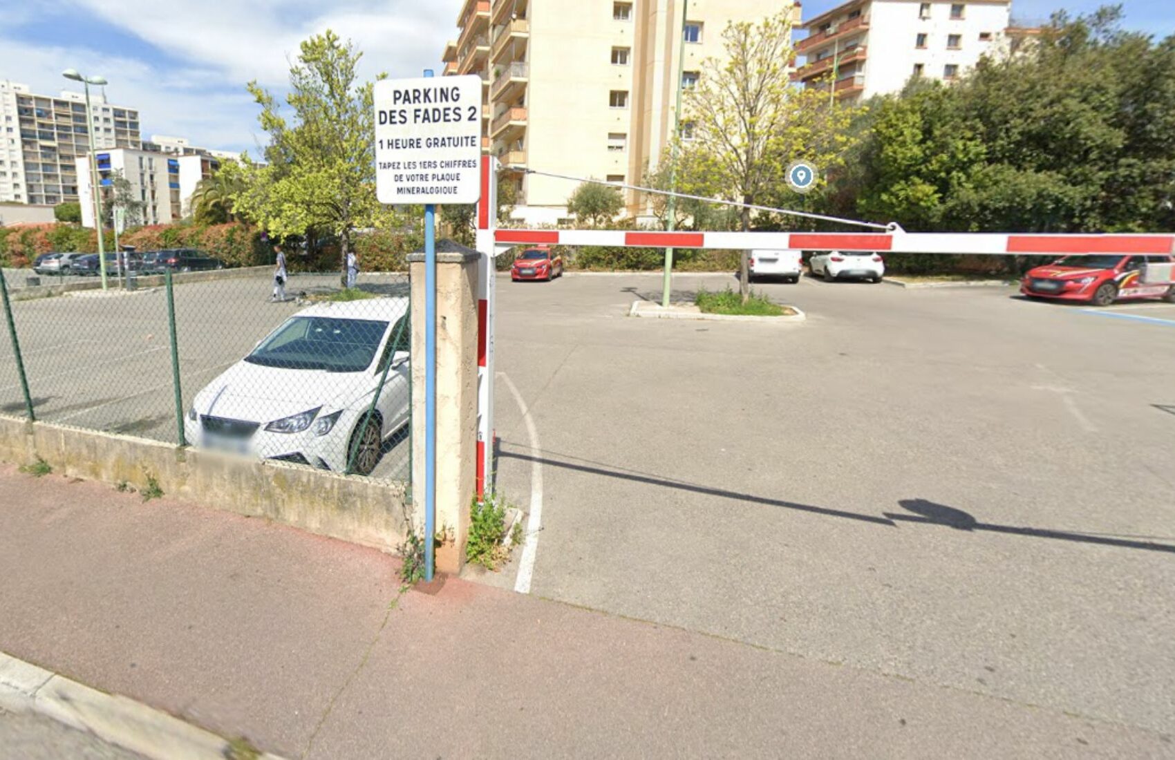 Parking les Fades