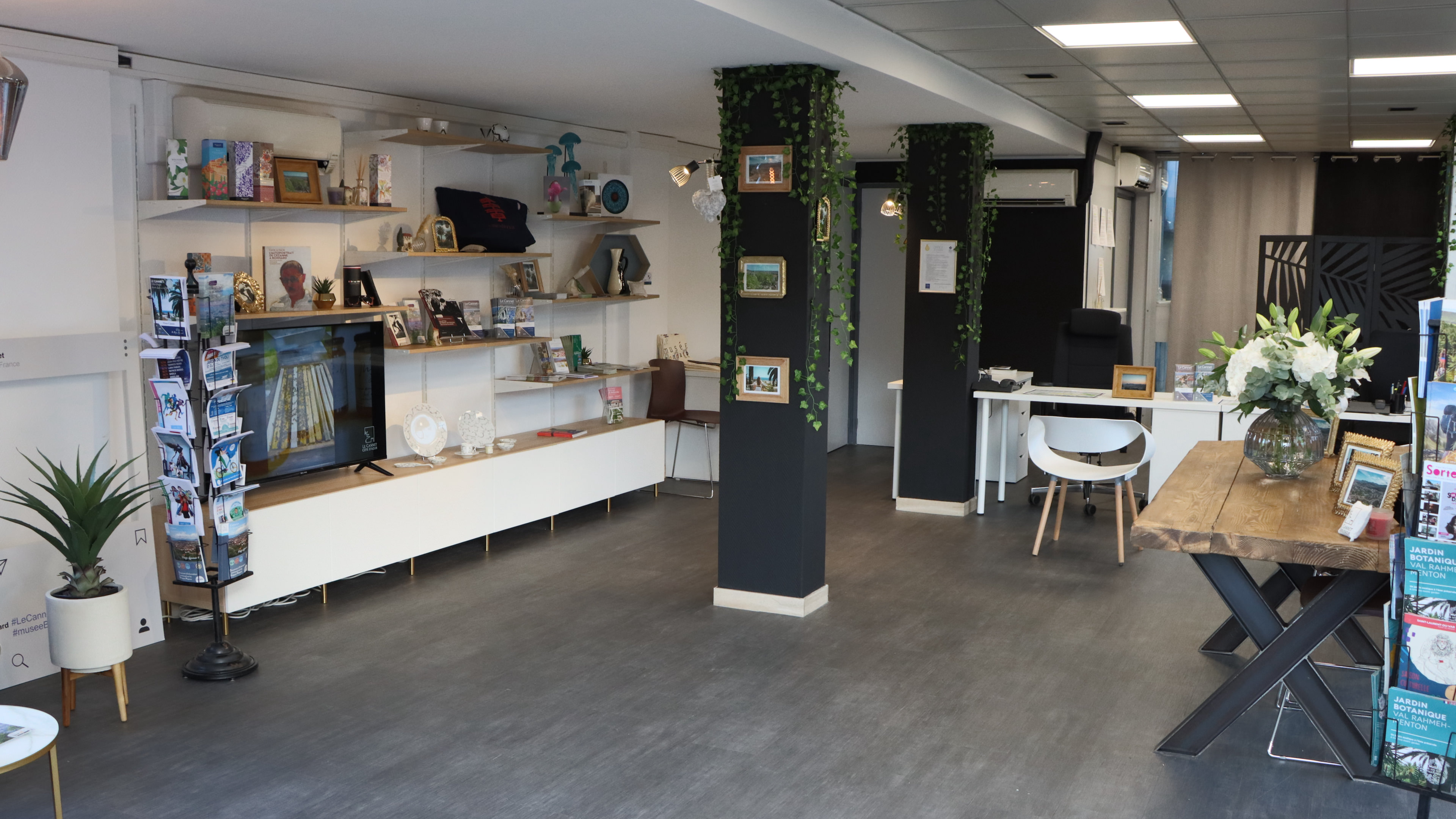 Contact - Le Cannet Tourisme